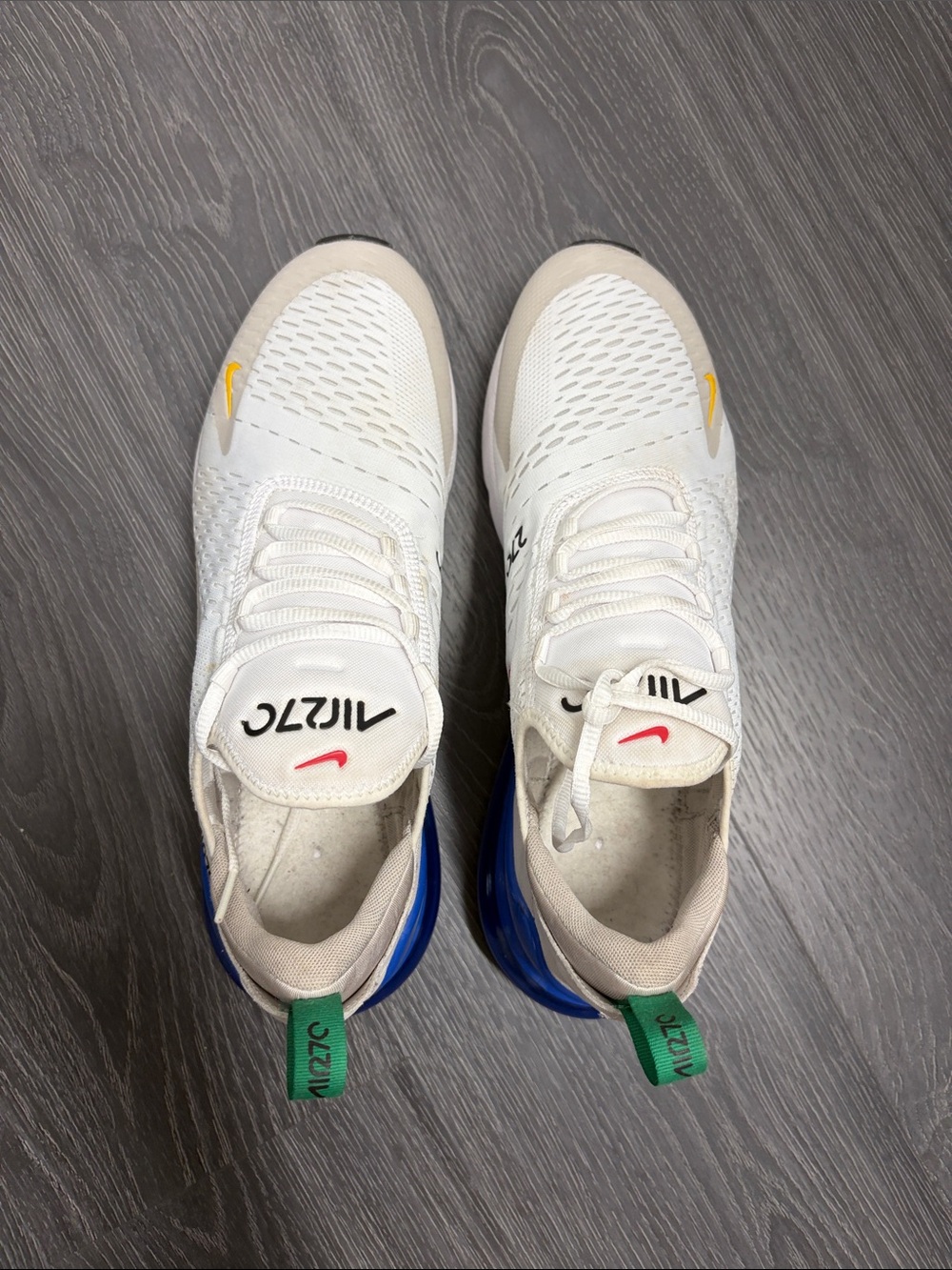 Nike Men's White/Blue/Red Air Max 270 Sneaker - Picture 2 of 5